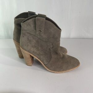 Joie tan suede western booties